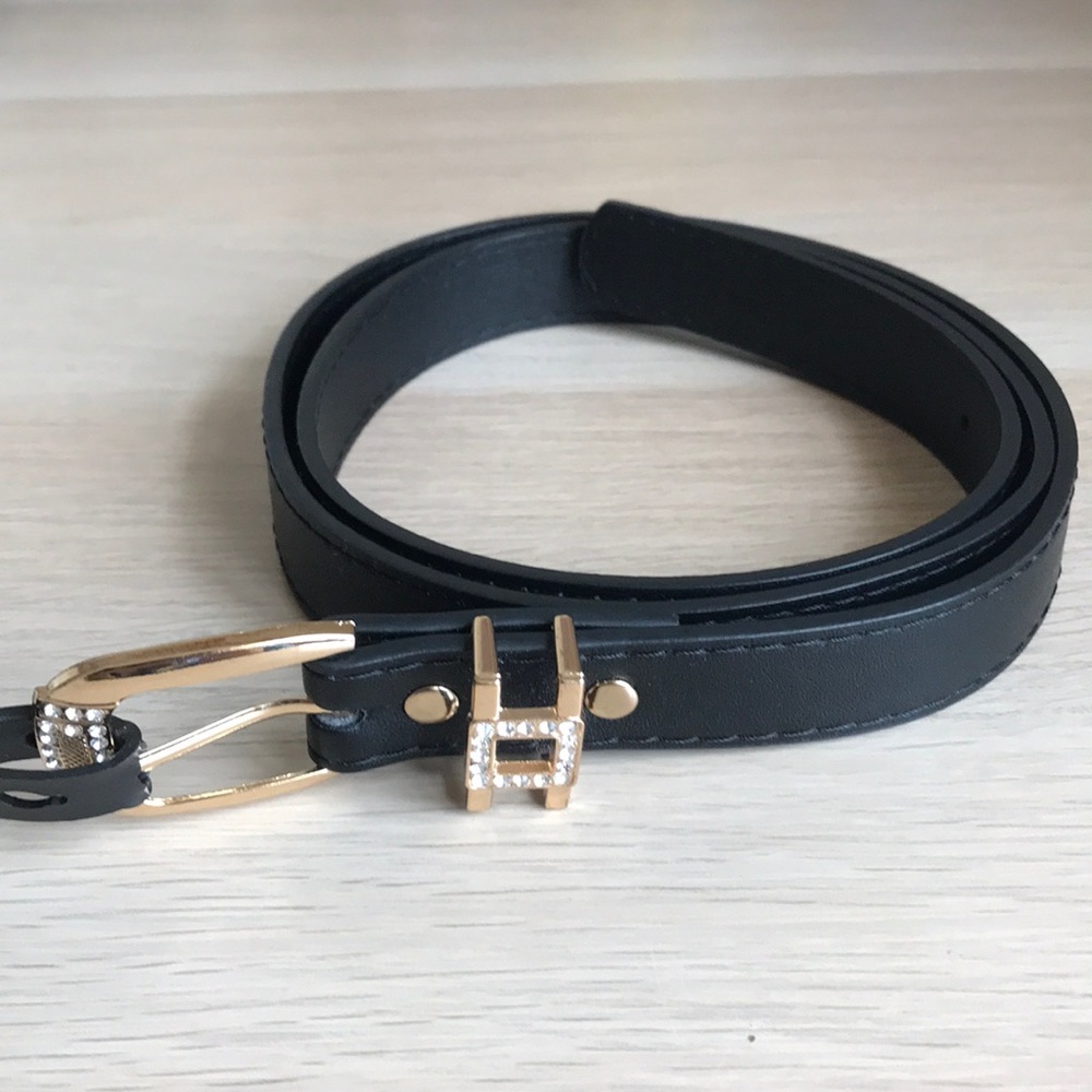 Forever21 faux leather belt